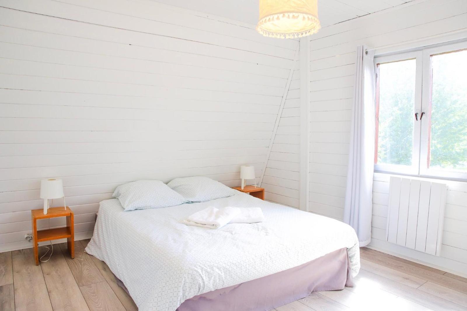 Les Cabanes Parisiennes - Chalets 1H30 From Paris - 62P Sainte-Genevieve-des-Bois Ngoại thất bức ảnh