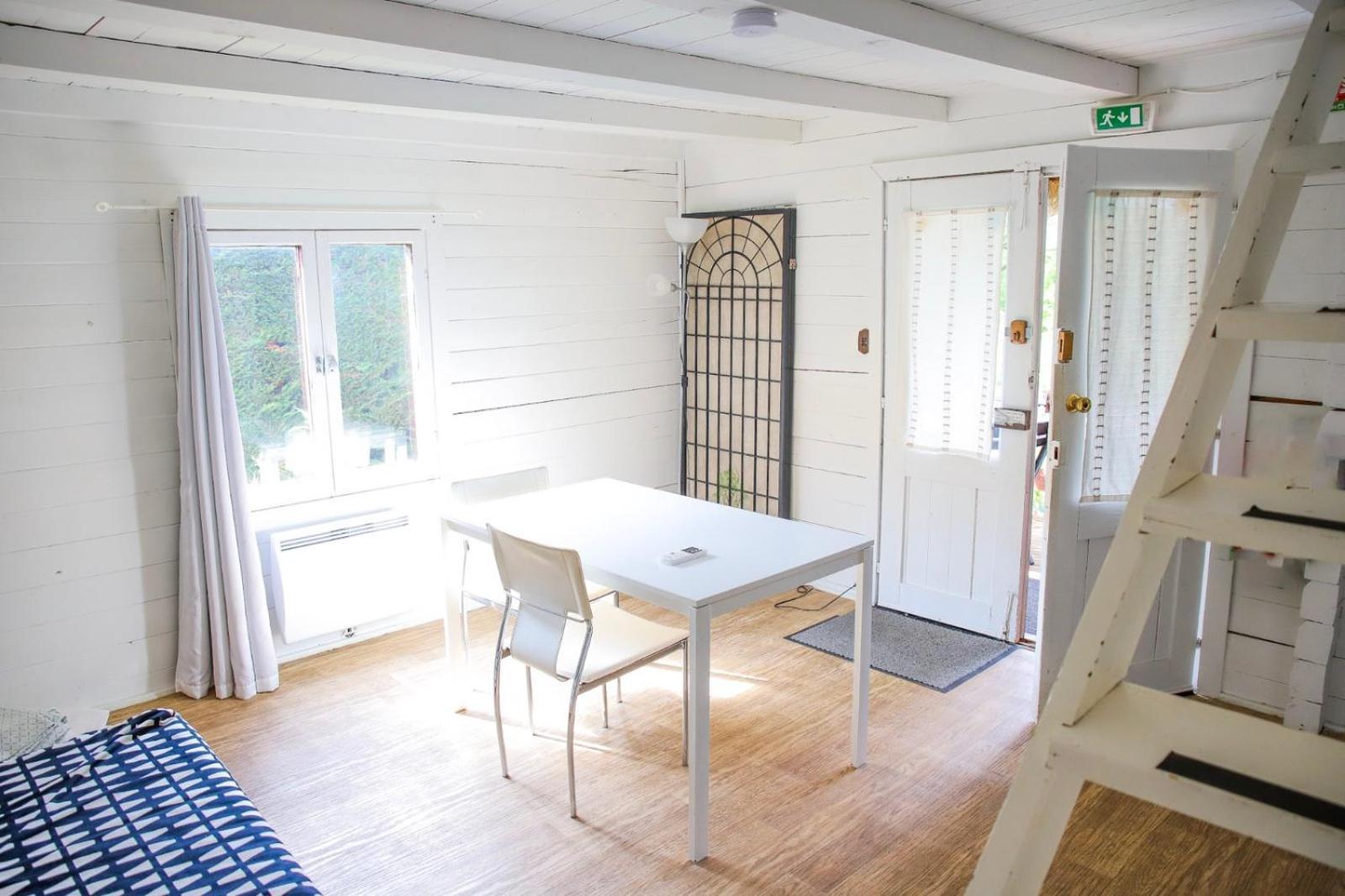 Les Cabanes Parisiennes - Chalets 1H30 From Paris - 62P Sainte-Genevieve-des-Bois Ngoại thất bức ảnh